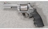 Smith & Wesson Model 686-5 .357 MAG - 2 of 4