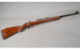 Browning Safari Rifle 7mm REM MAG - 1 of 7