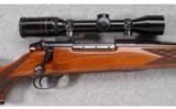 Weatherby Mark V .300 WBY MAG - 2 of 9