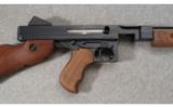 Auto-Ordnance Thompson .45 MI - 4 of 9