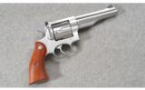 Ruger Redhawk .44 MAG - 1 of 4