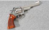 Smith & Wesson Model 29-2 .44 MAG - 1 of 4
