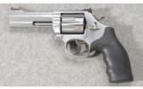 Smith & Wesson Model 686-6 .357 MAG - 2 of 4