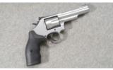 Smith & Wesson Model 66-8 .357 MAG - 1 of 4