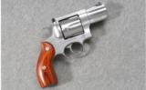 Ruger Redhawk .41 MAG - 1 of 4