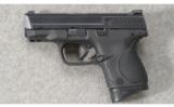 Smith & Wesson ~ M&P40C ~ .40 S&W - 2 of 4