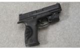 Smith & Wesson M&P9 Pro Series 9MM - 1 of 4