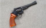 Smith & Wesson Model 19-4 .357 MAG - 1 of 4