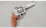 Smith & Wesson Model 627-PC .357 MAG - 1 of 4