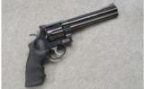 Smith & Wesson Model 29-6 .44 MAG - 1 of 4