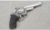 Smith & Wesson Model 629-1 .44 MAG - 1 of 4