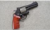 Smith & Wesson Model 329PD .44 MAG - 1 of 1