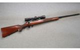Winchester Mod 70 Classic Sporter Boss .30-06 SPRG - 1 of 7