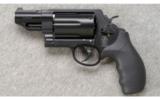 Smith & Wesson Governor .45 LC/.45 ACP/.410 - 2 of 4