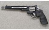 Smith & Wesson Model 629-7 PC .44 MAG - 2 of 4