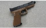 ZEV Custom ~ Glock 17 ~ 9mm Luger - 1 of 4