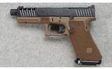 ZEV Custom ~ Glock 17 ~ 9mm Luger - 2 of 4