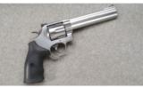 Smith & Wesson ~ 629-6 ~ .44 Mag. - 1 of 4