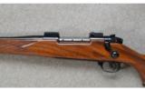 Weatherby ~ Mark V ~ .240 Wby. Mag. - 3 of 9