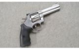 Smith & Wesson ~ 629 Classic ~ .44 Mag. - 1 of 4