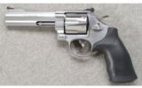 Smith & Wesson ~ 629 Classic ~ .44 Mag. - 2 of 4