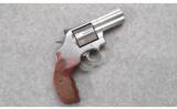 Smith & Wesson ~ 686-6 ~ .357 Mag. - 1 of 4