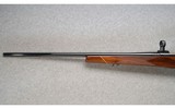 Weatherby ~ Mark V ~ .300 Wby. Mag. - 7 of 10