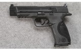 Smith & Wesson ~ M&P 40 ~ .40 S&W - 2 of 4