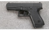 Glock ~ 23 Gen 2 ~ .40 S&W - 2 of 4