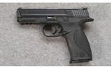 Smith & Wesson ~ M&P 40 ~ .40 S&W - 2 of 4