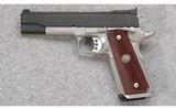 Wilson Combat ~ Classic ~ .45 ACP - 2 of 4