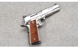Smith & Wesson ~ SW1911 Pro Series ~ 9mm Luger - 1 of 4