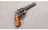 Smith & Wesson ~ 16-4 ~ .32 Magnum