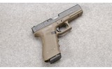 Glock ~ 17 Gen 3 ~ 9mm Luger - 1 of 4