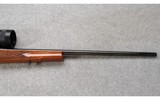 Weatherby ~ Mark V ~ .300 Weatherby Magnum - 4 of 11