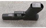 Glock ~ 22 Gen 2 ~ .40 S&W - 4 of 5