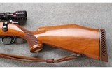 Weatherby ~ Mark V ~ .300 Weatherby Magnum - 7 of 10