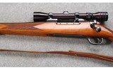 Weatherby ~ Mark V ~ .300 Weatherby Magnum - 6 of 10