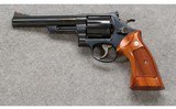 Smith & Wesson ~ 25-5 ~ .45 Colt - 2 of 4