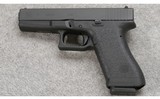 Glock ~ 17 Classic ~ 9mm Luger - 1 of 4