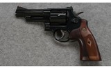 Smith & Wesson ~ 29-10 ~ .44 Magnum - 2 of 4