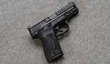 Smith & Wesson ~ M&P9 M2.0 ~ 9mm Luger - 1 of 4