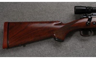 Winchester ~ Model 70 Super Grade ~ .300 Win Mag