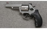 Smith & Wesson ~ 69 ~ .44 Magnum - 2 of 4