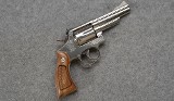 Smith & Wesson ~ 19-3 ~ .357 Magnum - 1 of 4