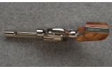 Smith & Wesson ~ 19-3 ~ .357 Magnum - 3 of 4