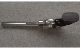 Smith & Wesson ~ 629-1 ~ .44 Magnum - 3 of 4