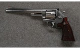 Smith & Wesson ~ 629-1 ~ .44 Magnum - 2 of 4