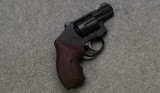 Smith & Wesson
432 UC
.32 H&R Magnum