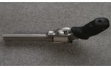 Taurus ~ Raging Bull ~ .454 Casull - 3 of 4 Taurus ~ Raging Bull ~ .454 Casull - 3 of 4